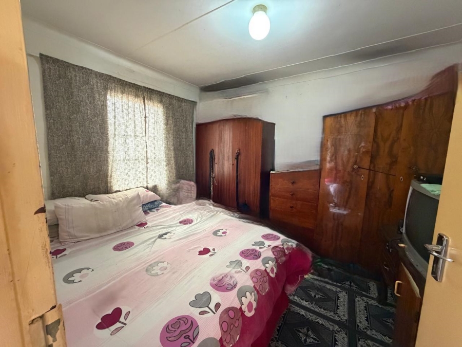 2 Bedroom Property for Sale in Pelican Park Western Cape